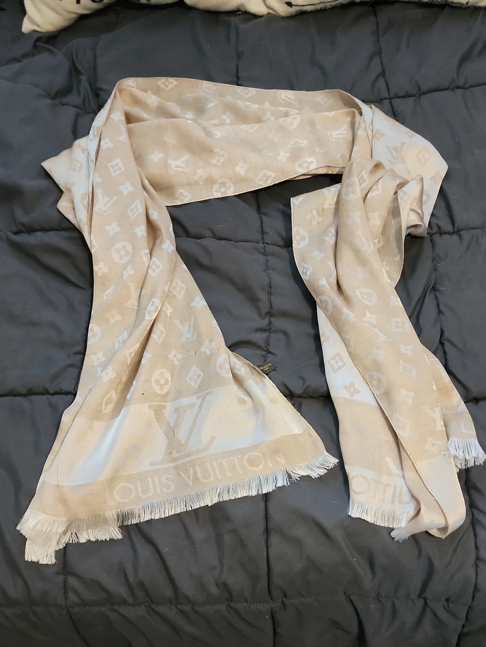 Authentic Louis Vuitton Beige & Ivory Monogram Silk Cashmere Shawl Scarf - WOW!